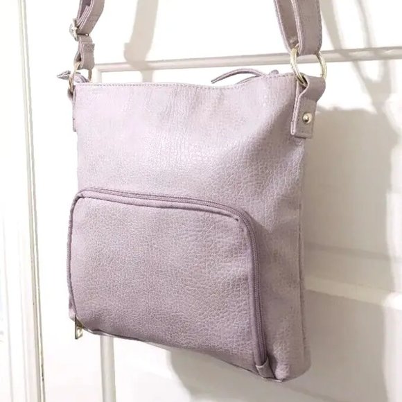 NEW BLUSH Gold Medium FAUX Leather Crossbody Shoulder Bag Purse Top Zip Pockets - Picture 9 of 13